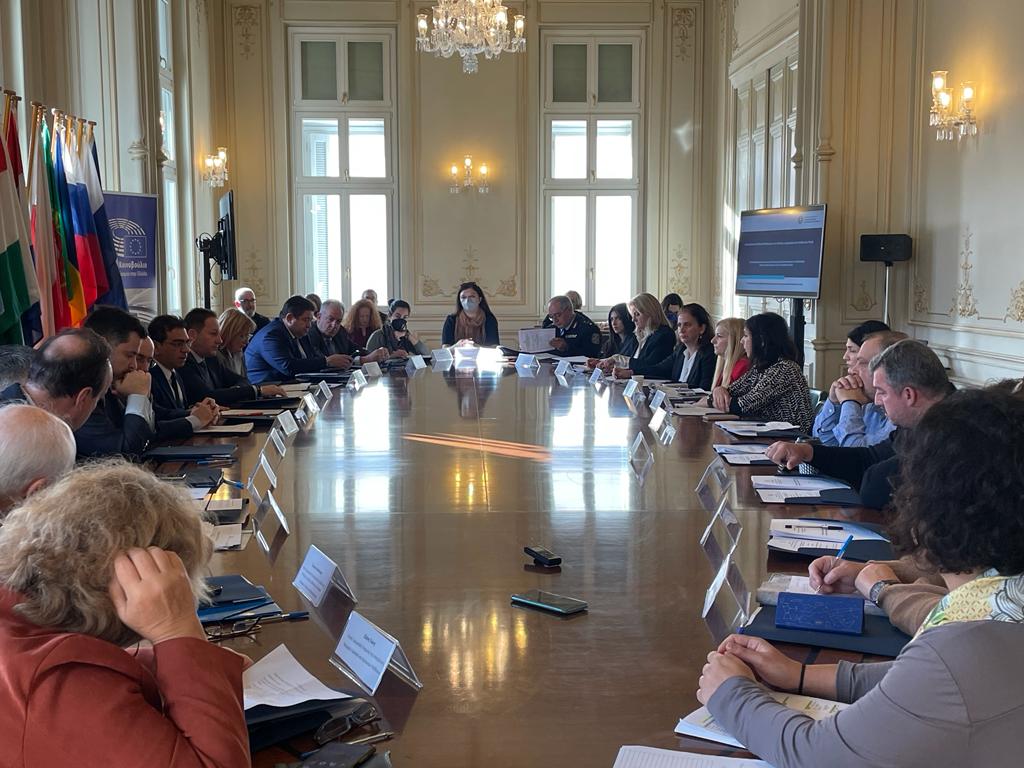 Συμμετοχή του προέδρου του ΔΣ της Πανελλαδικής Συνομοσπονδίας Ελλήνων Ρομά – Ελλάν Πασσέ στην 1η συνεδρίαση της Κυβερνητικής Επιτροπής για την Κοινωνική Ένταξη των Ρομά